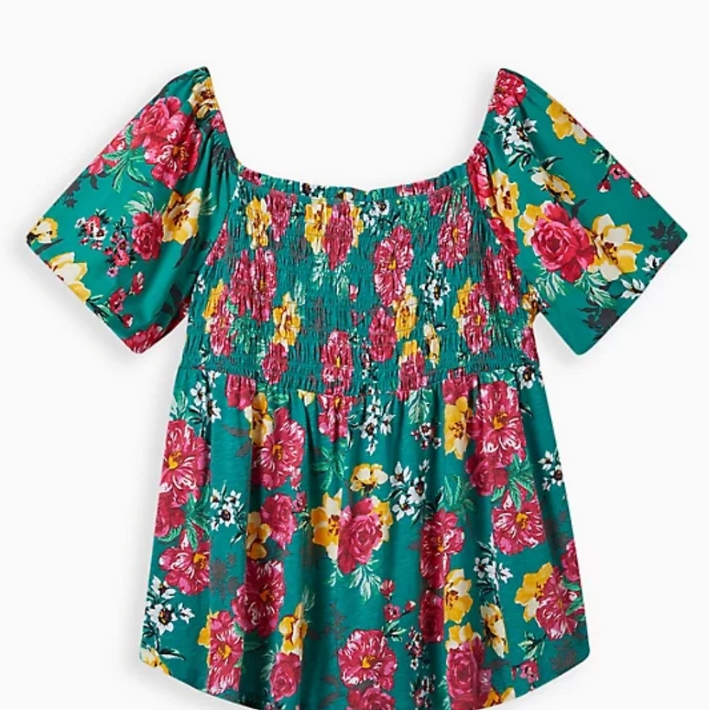 Torrid Babydoll Slub And Poplin Smocked Bodice Puff Sleeve Top - Picture 4 of 7